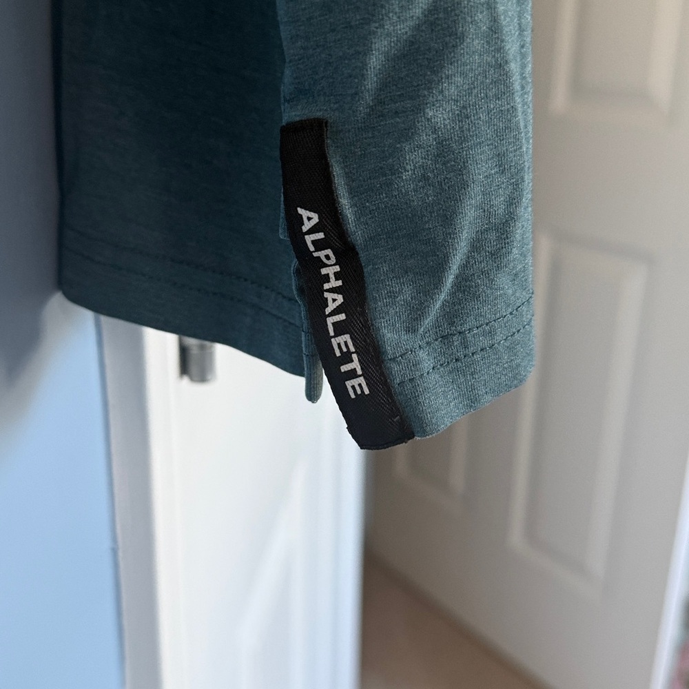 Alphalete Racerback 17” p2p - Picture 3 of 6